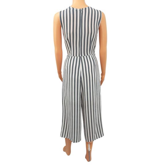 AQUA Striped Wrap Front Wide-Leg Crop Culotte Jumpsuit Pockets White Black L - Picture 4 of 11